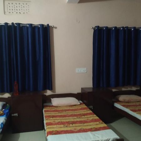 Rishīkesh Last Chance Cafe And Guest House المظهر الخارجي الصورة