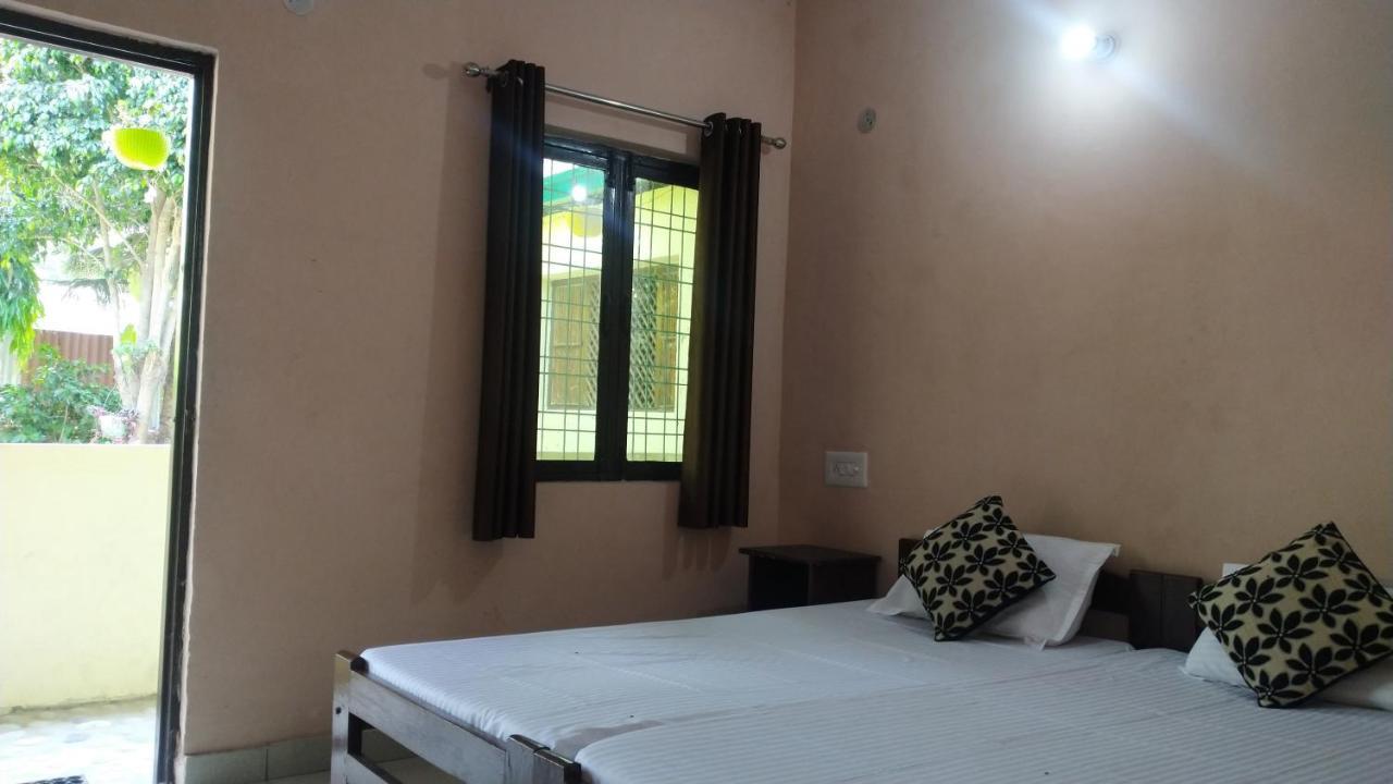 Rishīkesh Last Chance Cafe And Guest House المظهر الخارجي الصورة